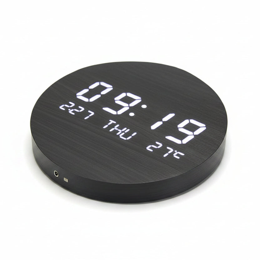 LIVECLOCK – Reloj de pared LED elegante para interiores modernos escandinavos