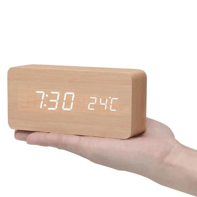 WOODSENSE – Voice Control Wooden Clock Display