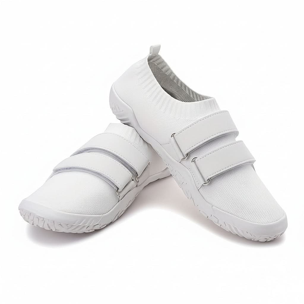 SQUATBASE - Flat training shoes designed for stability in squats and lifting