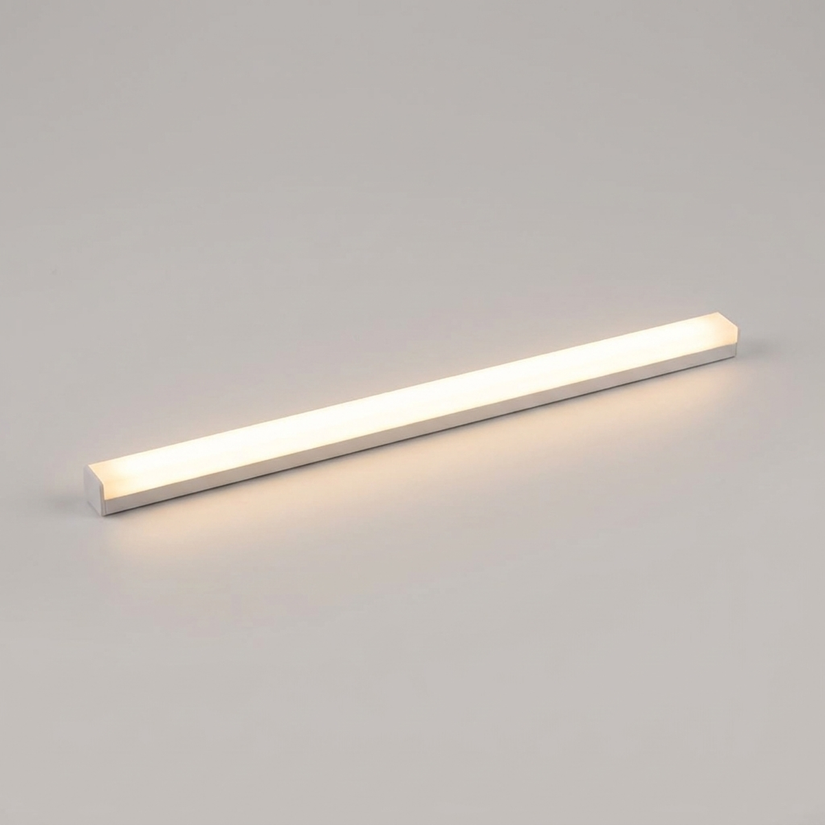 ITERPUB::cold-rigoulous-8844932055175::04-variant-warm-white