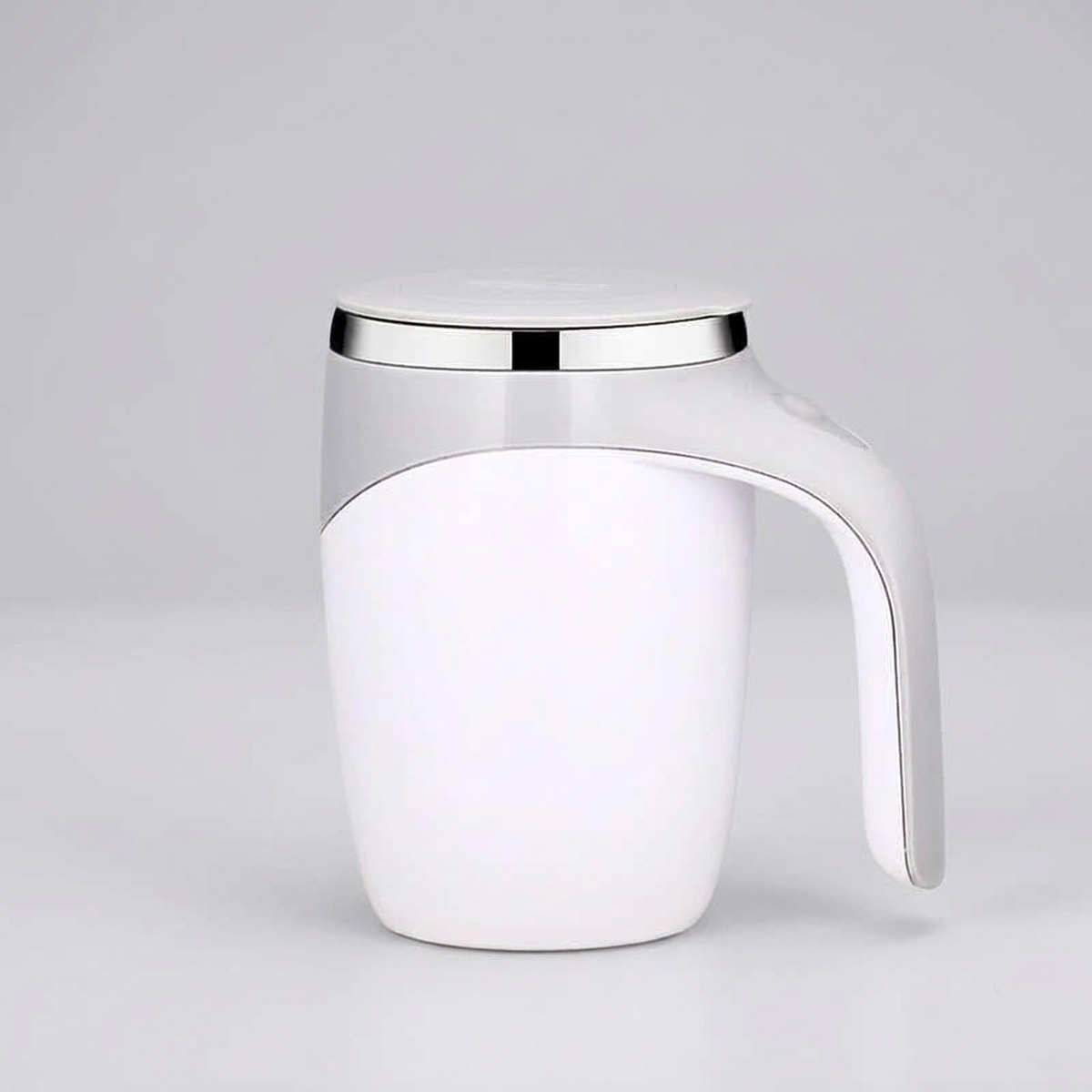 ITERPUB::cold-rigoulous-8840011710599::04-variant-white