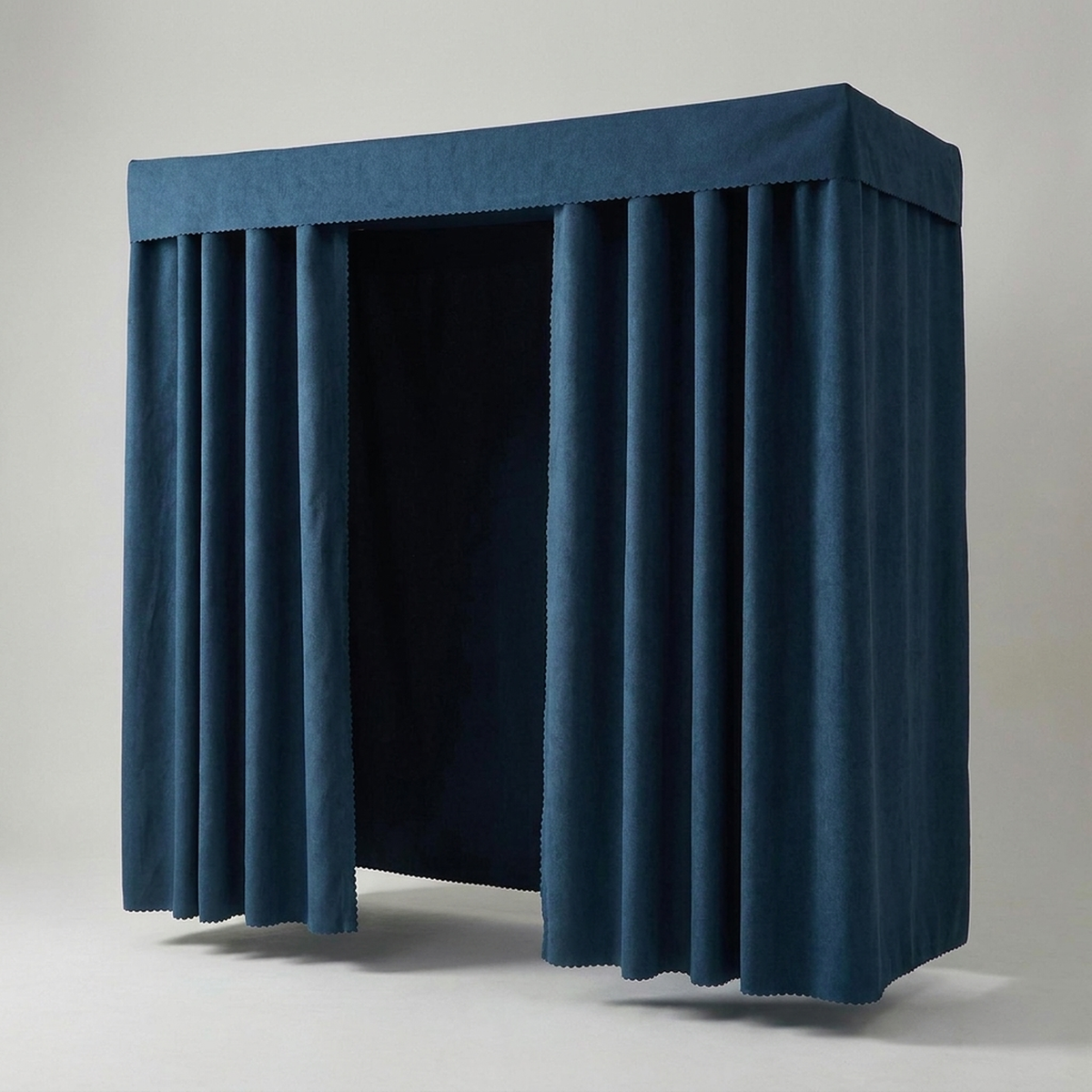 ITERPUB::cold-rigoulous-8844303663239::06-variant-dark-blue
