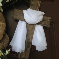 CROSSCREST – Wreath and Cross Decor for Elegant Wall Styling
