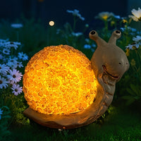 SNAILGLOW – Solar Garden Statue Light