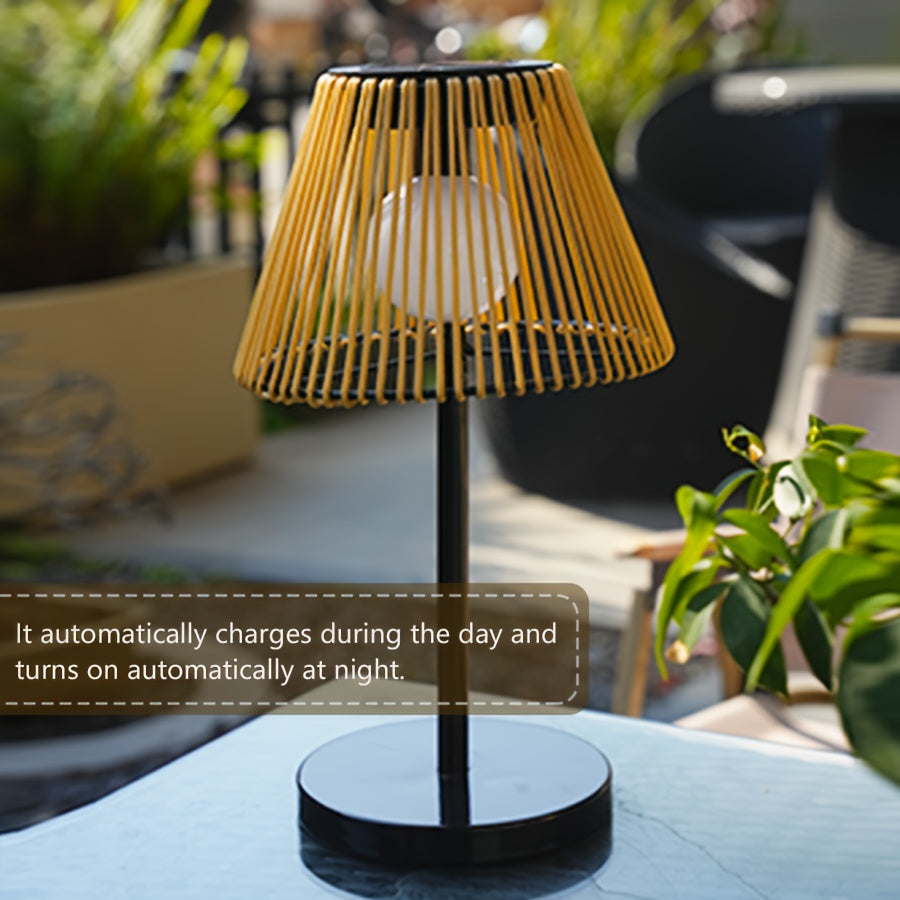 SOLKHAKI – Cordless Solar Table Lamp