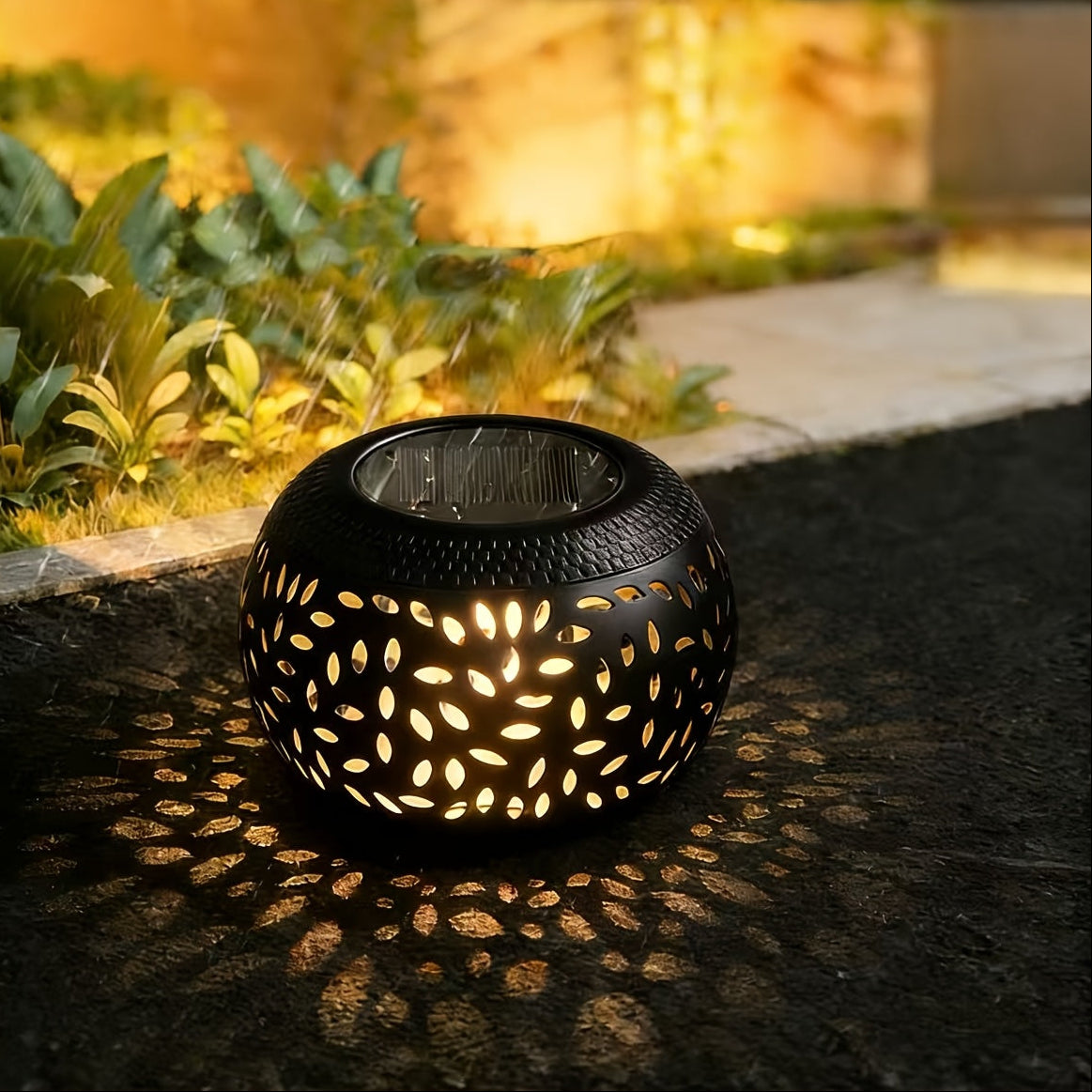 SOLARIVA – Portable Solar Table Lamp for Warm Outdoor Lighting