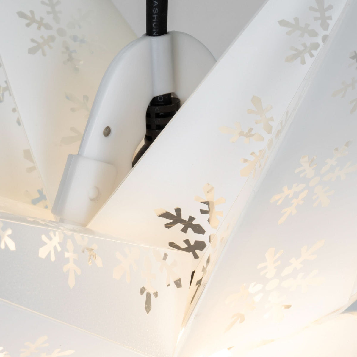 SNOWASTRA – Christmas Star Light for Elegant Outdoor Displays