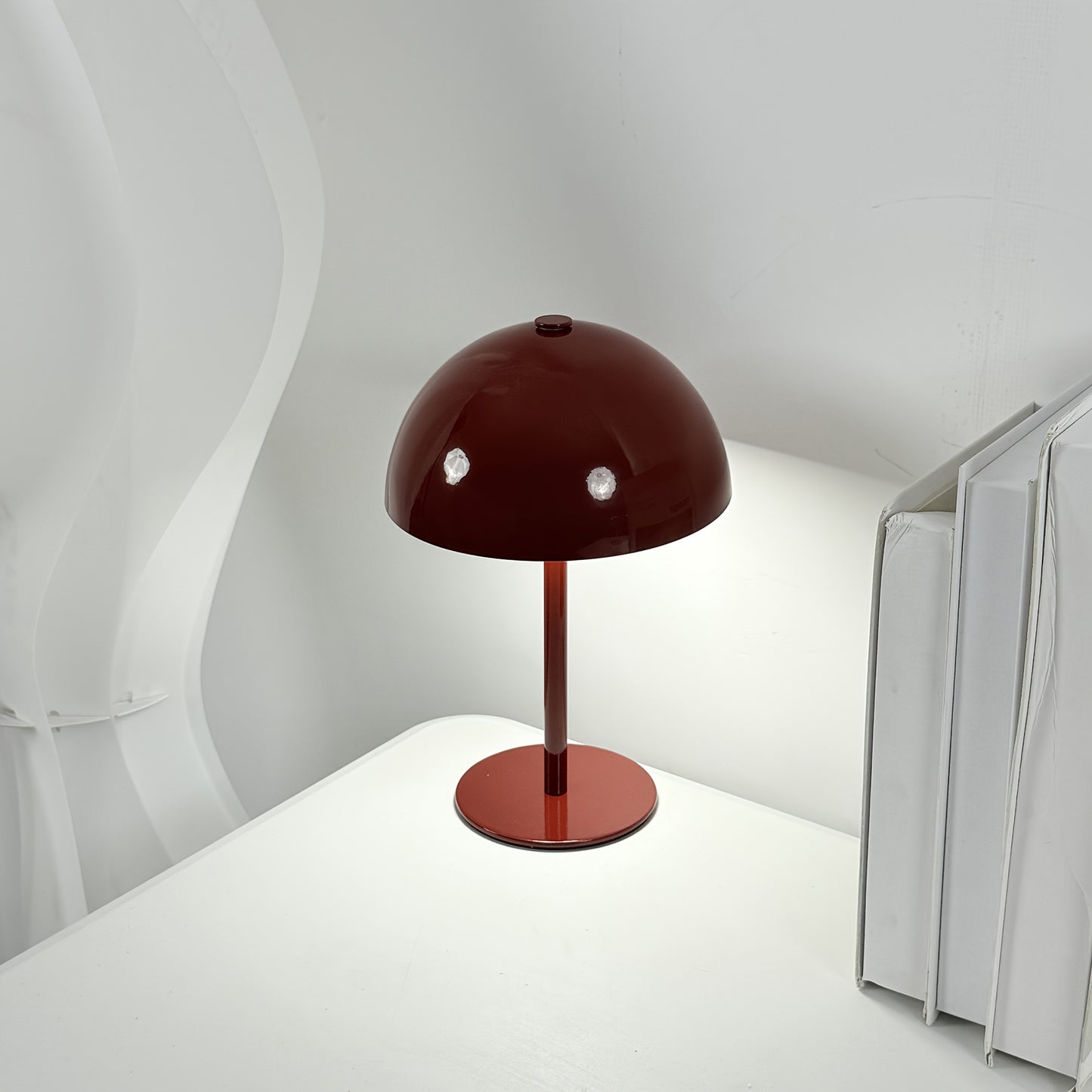 LUMORA – Cordless Touch Desk Lamp
