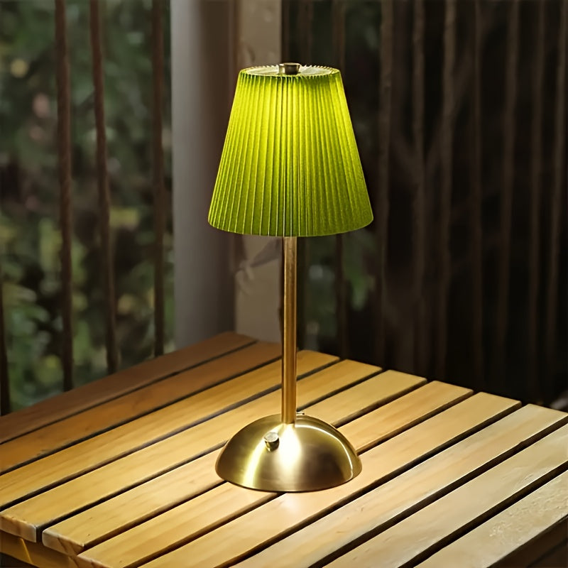 RUFFLUX – Rechargeable Ruffled Accent Lamp