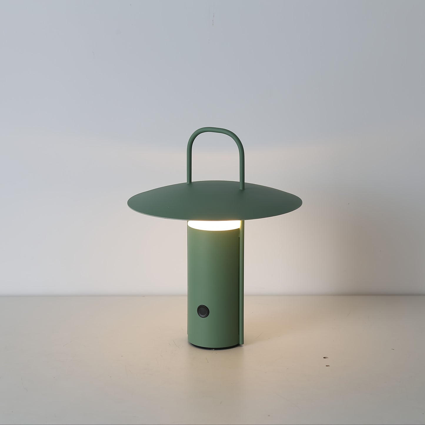 ASTROLUME – Portable Space Table Lamp