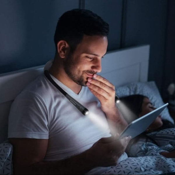 READBRITE - Adjustable rechargeable LED reading lamp with eye-friendly lighting modes