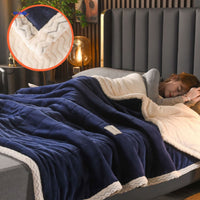 COZYFROST – Fleece Blanket for Comfortable Winter Relaxation