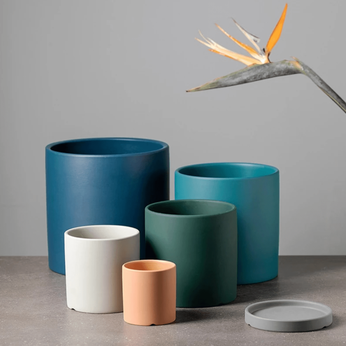 PUREPOT - Elegant white ceramic flowerpot with minimalist modern décor design