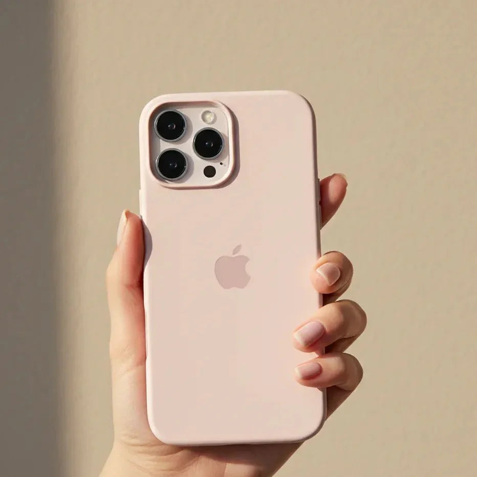 MAGNEVA – iPhone Case – Soft touch MagSafe shockproof cover