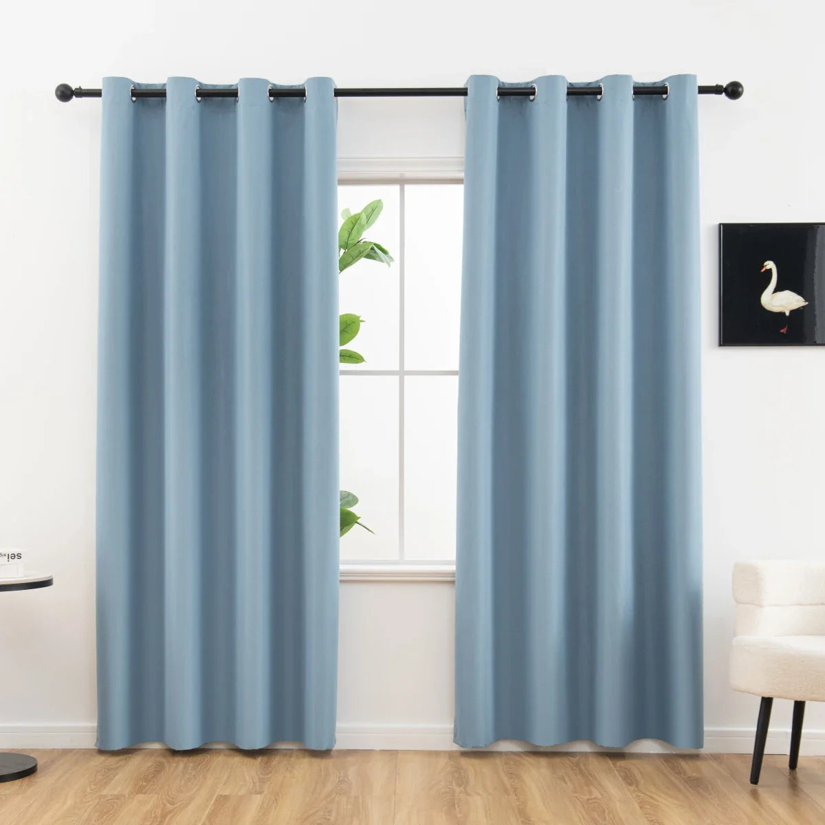 DARKLUX - Modern 100% blackout curtains with thermal coated lining for privacy and comfort