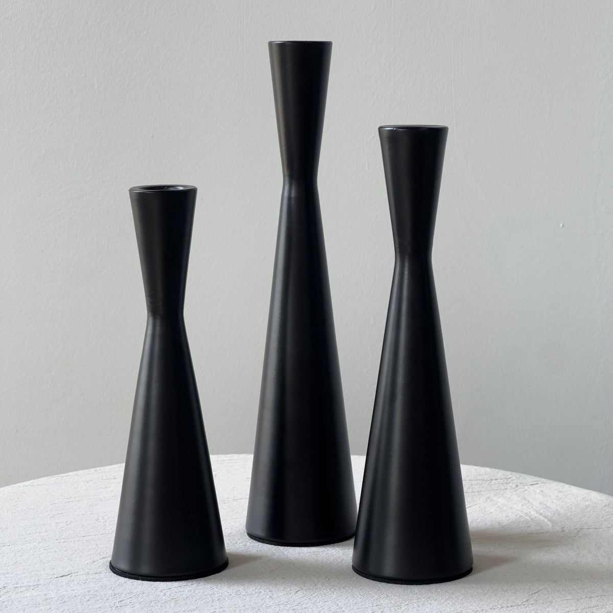 LOVELUNIXA – Suporte escultural para velas para ambientes memoráveis