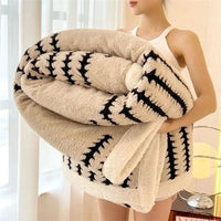 COZYGEO – Geometric Throw Blanket for Warmth and Everyday Comfort