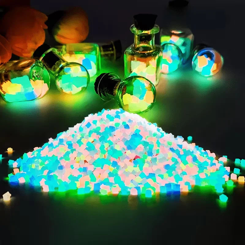 GLOWMORA – Luminous Decorative Sand for Garden and Aquarium Styling