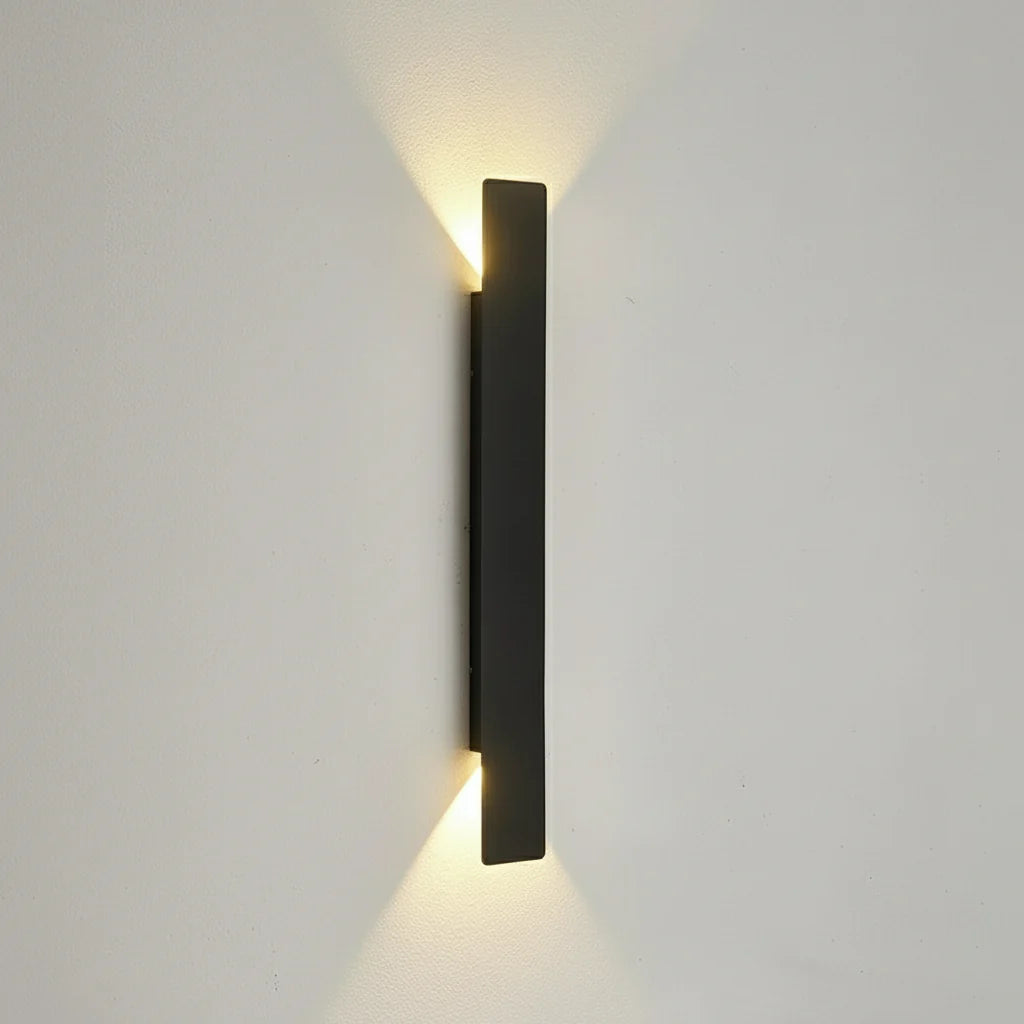 OUTGLOW – Waterproof Wall Light Fixture