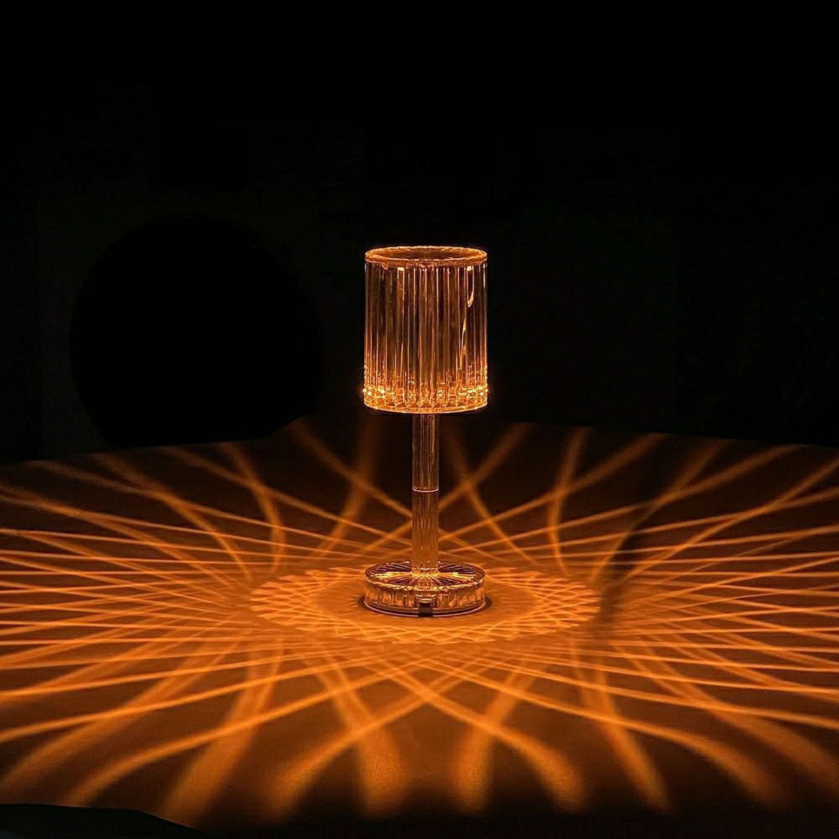 TACTILUMORA – Tischlampe mit Touch-Steuerung für mühelose stimmungsvolle Beleuchtung