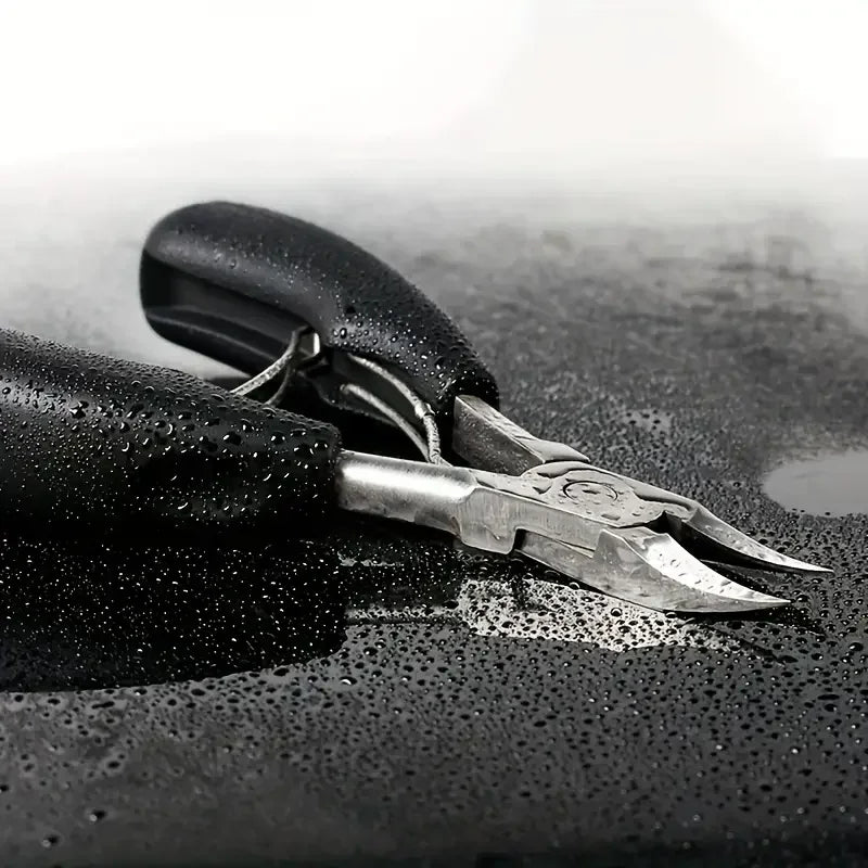 SNIPFORCE PRO – Ergonomic Thick Toenail Cutting Scissors