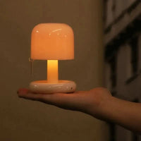 SOLENZARIA – Mini-solnedgangs-LED-bordlampe til varm stemning i soveværelset