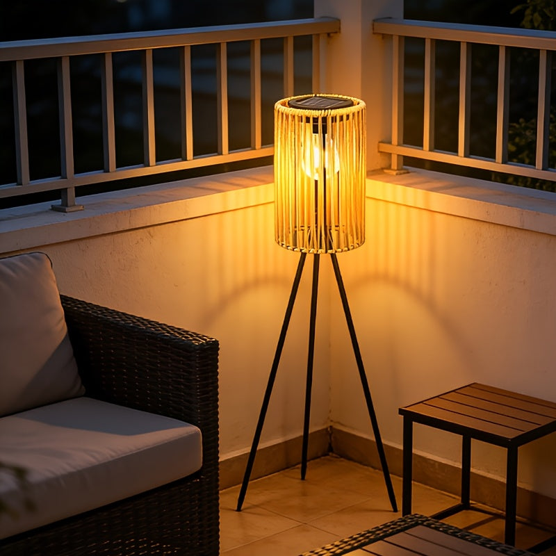 RATTANORA – Handwoven Solar Floor Lamp