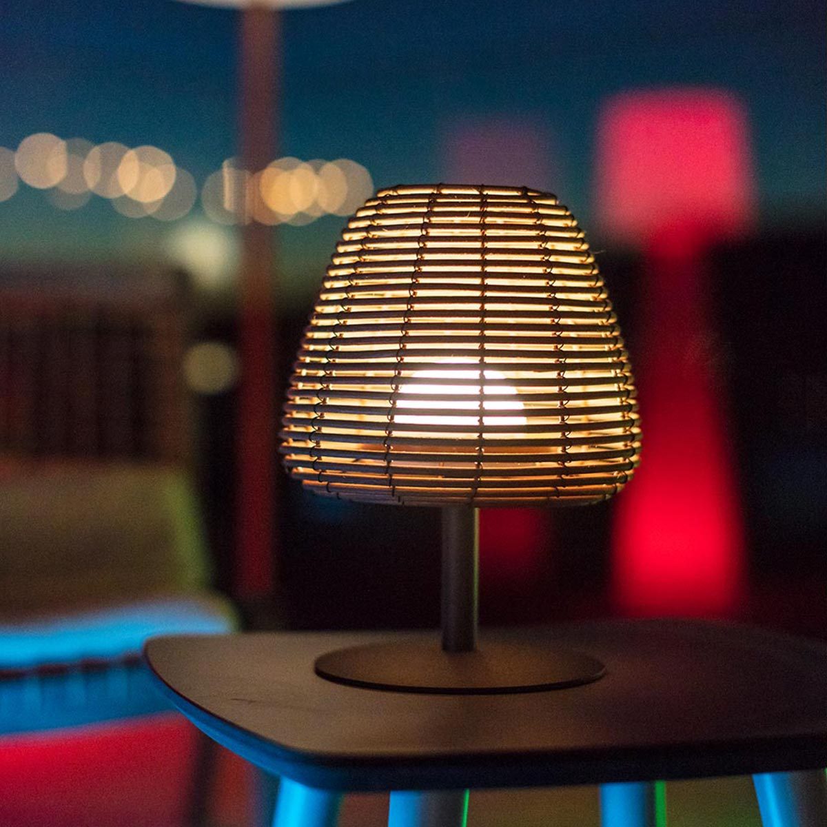 PATIOLIGHT – Indoor Outdoor LED Table Lamp for Warm Relaxing Ambience