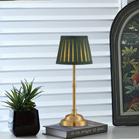 RETROLUME – Rechargeable Retro Desk Lamp