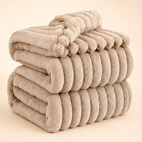DREAMVANTIA – Statement Blanket for Dreamy Bedroom Styling