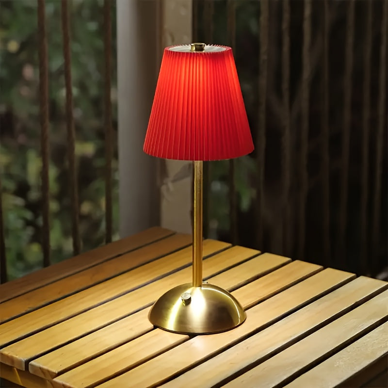 RUFFLUX – Rechargeable Ruffled Accent Lamp