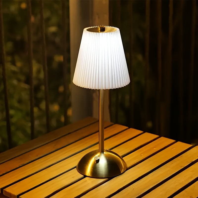 RUFFLUX – Rechargeable Ruffled Accent Lamp