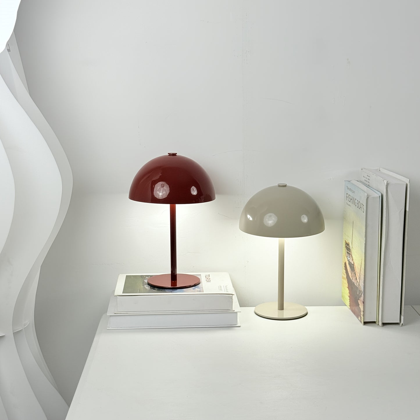 LUMORA – Cordless Touch Desk Lamp