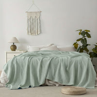 DREAMFLOW – Airy Everyday Blanket for Cozy Home Relaxation