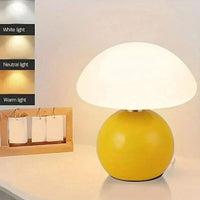SHROOMLUME – Lampada da tavolo a forma di fungo per una delicata atmosfera domestica