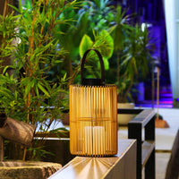 LUNARIA – Portable Solar Lantern for Patio and Lawn Lighting