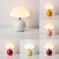 SHROOMLUME – Lampada da tavolo a forma di fungo per una delicata atmosfera domestica
