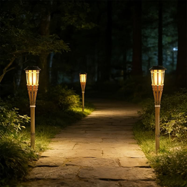BAMBOOLUX – Solar Torch Lawn Lamp