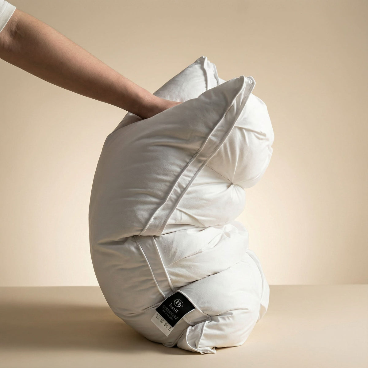 CLOUDELLE – Pillow for Serene Resting Comfort