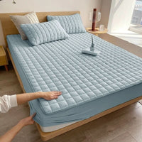 NIGHTWRAP – Quilted Mattress Protector with Fitted Sheet Fit