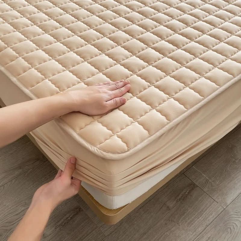 NIGHTWRAP – Quilted Mattress Protector with Fitted Sheet Fit