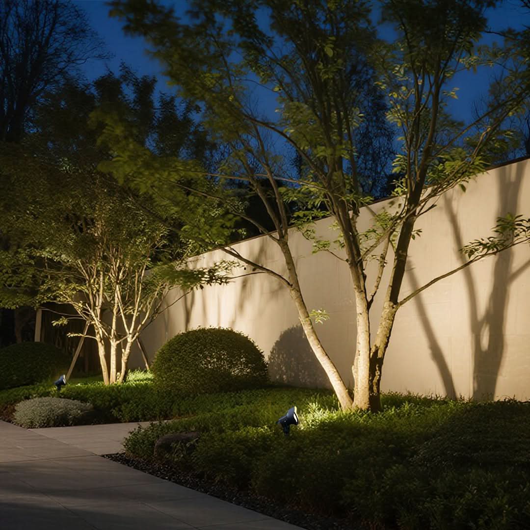 STAKEVIA – Modern Outdoor Spike Spotlight for Precise Garden Illumination